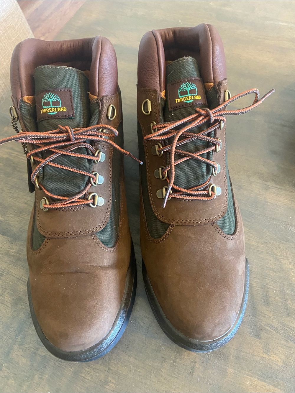 Timberland Men's Brown and Olive Lace-Up waterproof Hiking Boots. Men’s 11.5